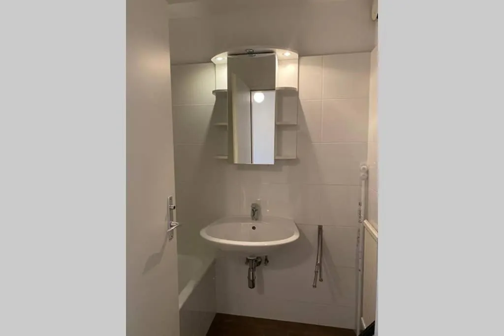 Mitten Im Achten. Zentrale Wohnung In Wien Apartment Vienna